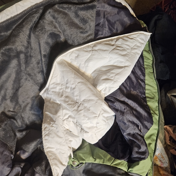 Ladies Free Country Ski Coat with Removable Lining Good Cond As Is Cond - Picture 12 of 12